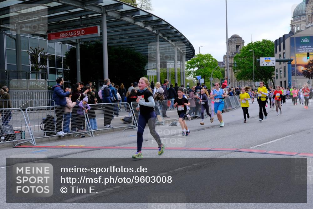 25.04.2026 - Das Zehntel Tim E. http://msf.ph/oto/9603008 25.04.2026 14:58:05 Ziel 15172, 15192, 15205, 15269, 15430, 15431, 15474, 16299, 16639, 16654, 16822, 16938, 17160, 17189, 17423, 17539, 17546, 17800, 17837, 17853, 18119, 18163 meine-sportfotos.de