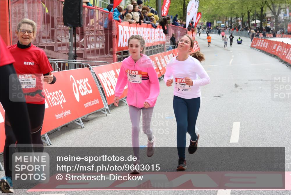 25.04.2026 - Das Zehntel Strokosch-Dieckow http://msf.ph/oto/9603015 25.04.2026 15:09:30 Ziel 16642, 16675, 16642, 16675 meine-sportfotos.de