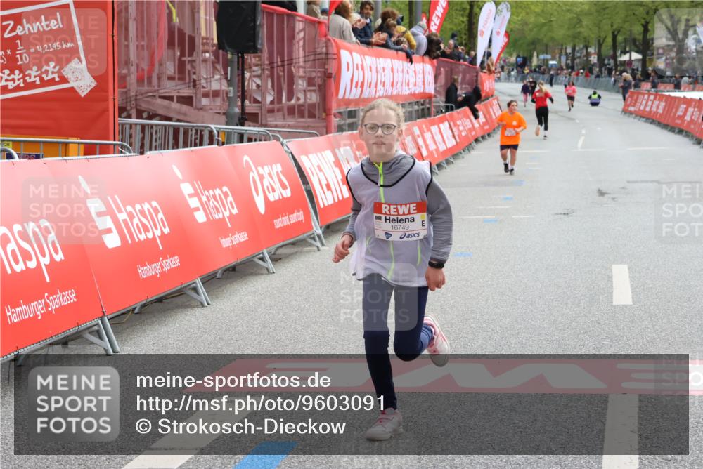 25.04.2026 - Das Zehntel Strokosch-Dieckow http://msf.ph/oto/9603091 25.04.2026 15:09:53 Ziel 16749, 16749 meine-sportfotos.de