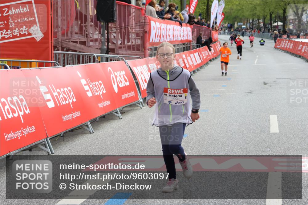 25.04.2026 - Das Zehntel Strokosch-Dieckow http://msf.ph/oto/9603097 25.04.2026 15:09:54 Ziel 16749, 16749 meine-sportfotos.de
