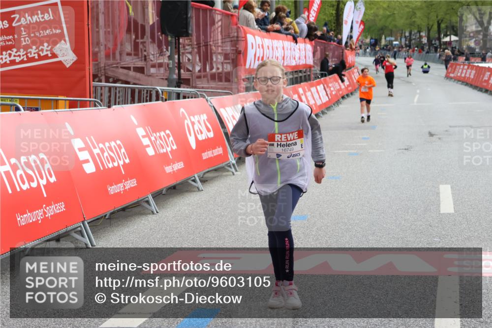 25.04.2026 - Das Zehntel Strokosch-Dieckow http://msf.ph/oto/9603105 25.04.2026 15:09:54 Ziel 16749, 16749 meine-sportfotos.de