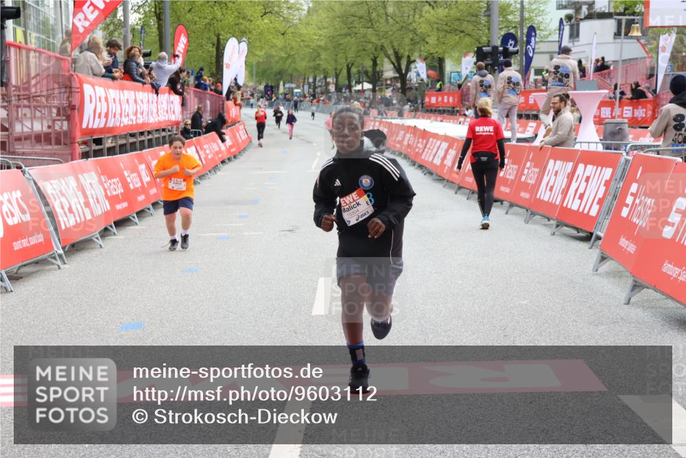 25.04.2026 - Das Zehntel Strokosch-Dieckow http://msf.ph/oto/9603112 25.04.2026 15:10:00 Ziel 15304, 15304 meine-sportfotos.de
