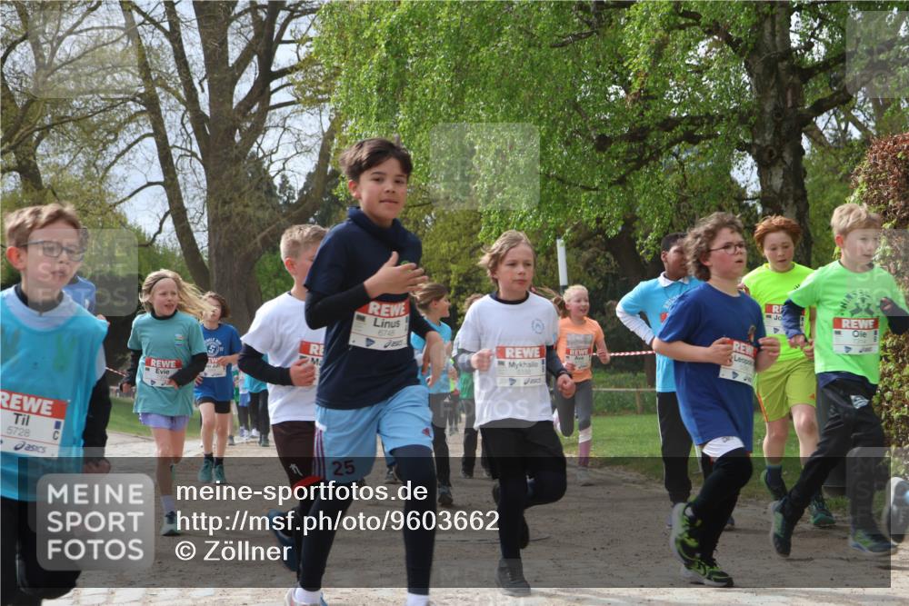 25.04.2026 - Das Zehntel Zöllner http://msf.ph/oto/9603662 25.04.2026 09:41:19 Laufen 5728, 6748, 250, 5158, 25 meine-sportfotos.de