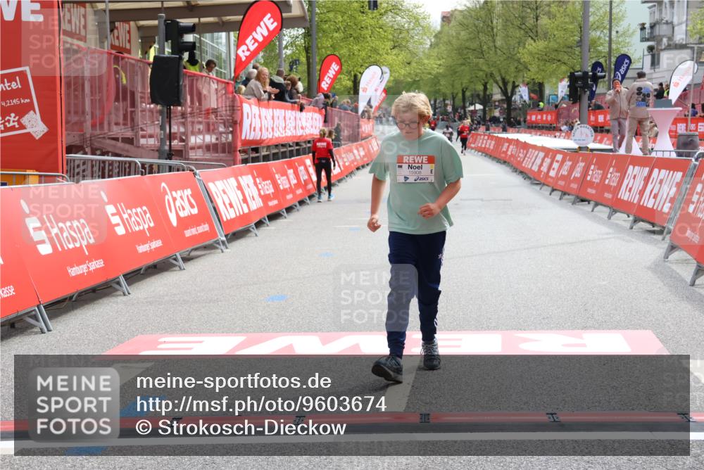 25.04.2026 - Das Zehntel Strokosch-Dieckow http://msf.ph/oto/9603674 25.04.2026 15:11:27 Ziel 15908, 15908 meine-sportfotos.de