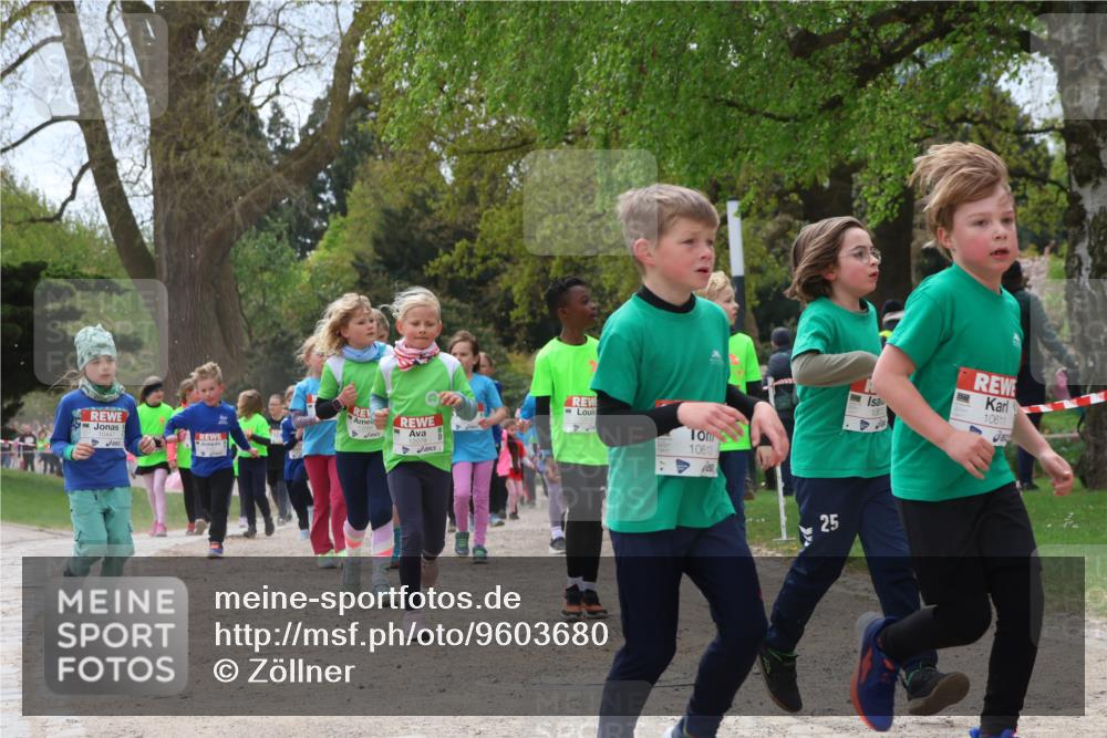 25.04.2026 - Das Zehntel Zöllner http://msf.ph/oto/9603680 25.04.2026 11:48:31 Laufen 10447, 10613, 25, 10611 meine-sportfotos.de