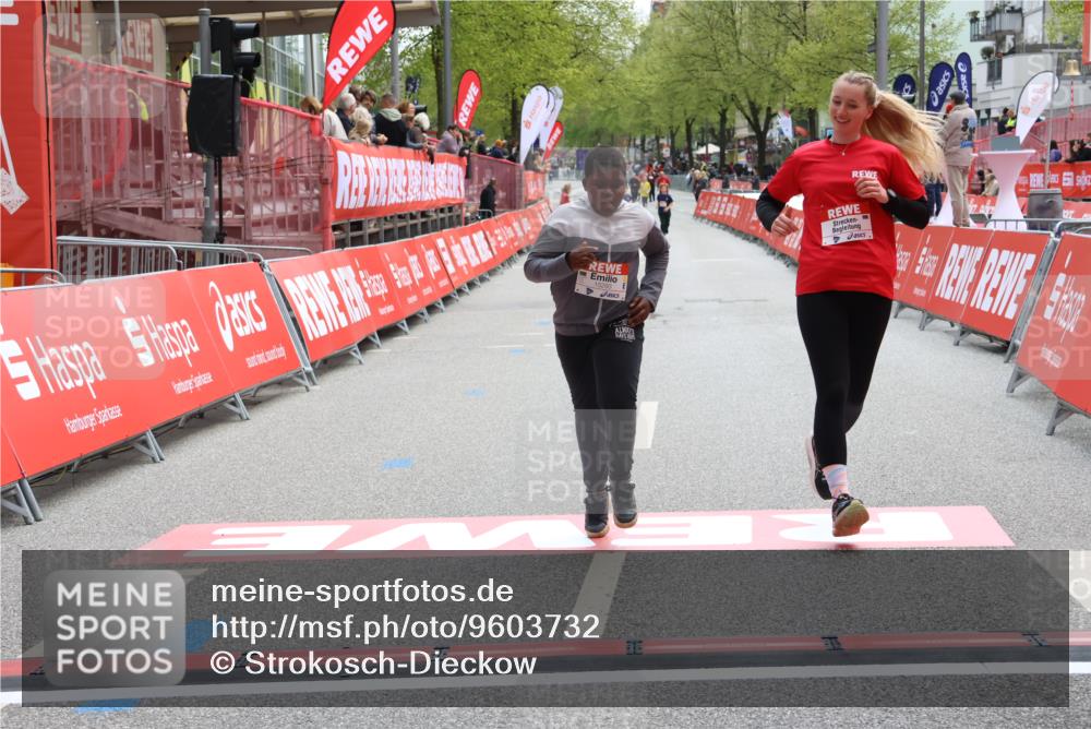 25.04.2026 - Das Zehntel Strokosch-Dieckow http://msf.ph/oto/9603732 25.04.2026 15:11:44 Ziel 15293, 15293 meine-sportfotos.de