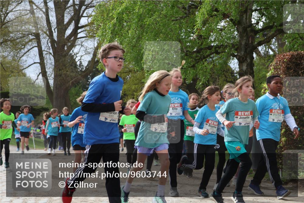 25.04.2026 - Das Zehntel Zöllner http://msf.ph/oto/9603744 25.04.2026 09:41:20 Laufen 6365, 7504, 3, 6960, 6915, 7550 meine-sportfotos.de