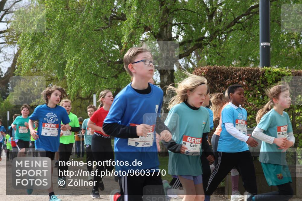 25.04.2026 - Das Zehntel Zöllner http://msf.ph/oto/9603770 25.04.2026 09:41:21 Laufen 6366, 7504, 6915 meine-sportfotos.de