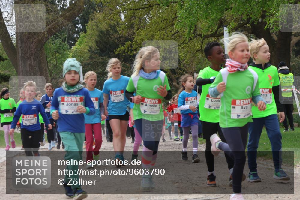 25.04.2026 - Das Zehntel Zöllner http://msf.ph/oto/9603790 25.04.2026 11:48:33 Laufen 10447, 12066, 12618, 12079 meine-sportfotos.de