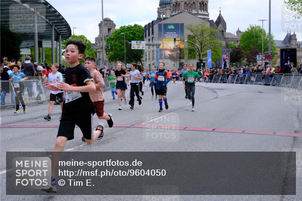 25.04.2026 - Das Zehntel Tim E. http://msf.ph/oto/9604050 25.04.2026 14:59:11 Ziel 15376, 15382, 15583, 15584, 15921, 15938, 16183, 16200, 16333, 16350, 16385, 16423, 16448, 16452, 16499, 16605, 16611, 16641, 16672, 16724, 16727, 16854, 17143, 17432, 17433, 17542, 17544, 17545, 17563, 17749, 17752, 17792, 17936, 17984, 18059, 18154 meine-sportfotos.de