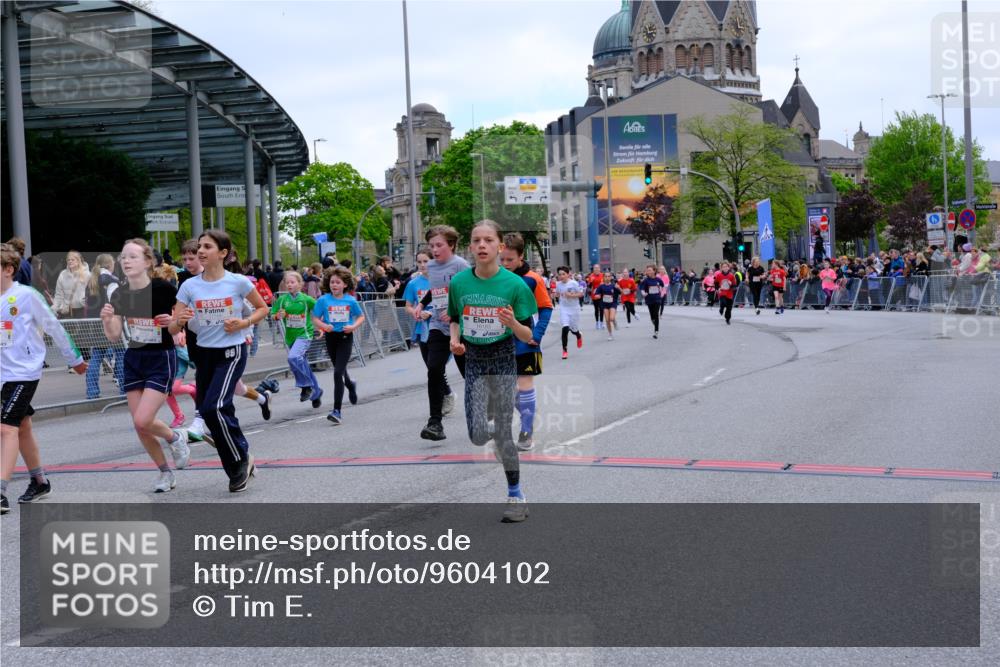 25.04.2026 - Das Zehntel Tim E. http://msf.ph/oto/9604102 25.04.2026 14:59:14 Ziel 15094, 15376, 15382, 15594, 15608, 15921, 15938, 16126, 16183, 16200, 16333, 16350, 16499, 16605, 16611, 16641, 16672, 16854, 17143, 17432, 17433, 17542, 17544, 17545, 17563, 17749, 17752, 17792, 17928, 17936, 17984, 18059, 18154 meine-sportfotos.de