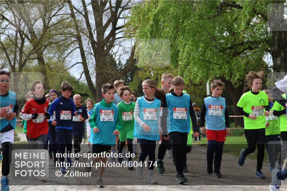 25.04.2026 - Das Zehntel Zöllner http://msf.ph/oto/9604174 25.04.2026 09:41:27 Laufen 5779, 5754, 5747, 7681 meine-sportfotos.de