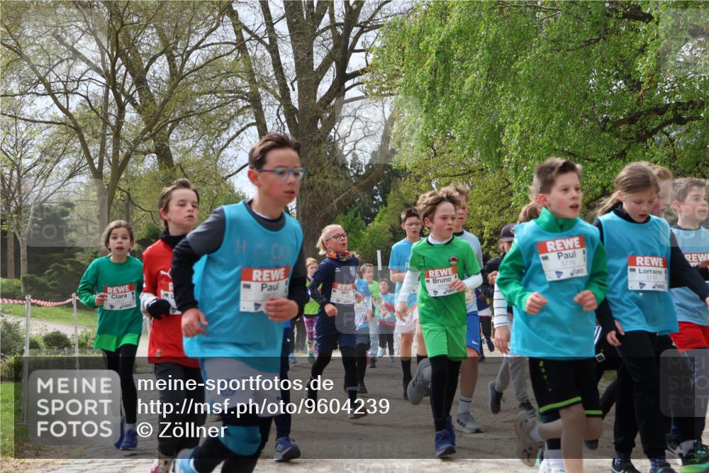 25.04.2026 - Das Zehntel Zöllner http://msf.ph/oto/9604239 25.04.2026 09:41:28 Laufen 5779, 5747 meine-sportfotos.de