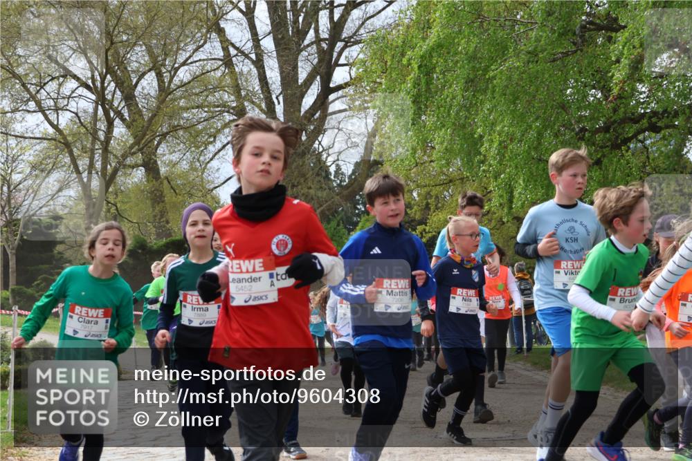 25.04.2026 - Das Zehntel Zöllner http://msf.ph/oto/9604308 25.04.2026 09:41:29 Laufen 7917, 7889, 5452, 7206, 642, 8024 meine-sportfotos.de