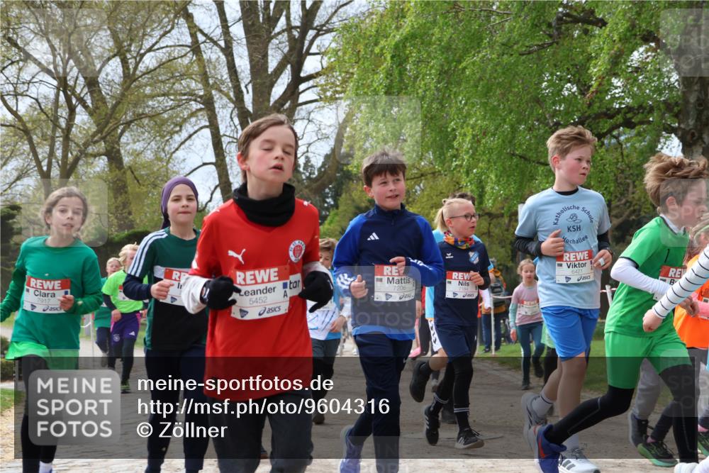 25.04.2026 - Das Zehntel Zöllner http://msf.ph/oto/9604316 25.04.2026 09:41:29 Laufen 7917, 5452, 7206, 6421 meine-sportfotos.de
