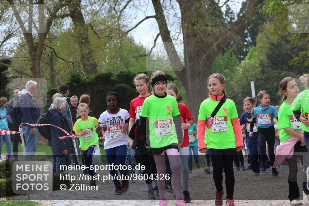 25.04.2026 - Das Zehntel Zöllner http://msf.ph/oto/9604326 25.04.2026 11:48:42 Laufen 12602, 12610 meine-sportfotos.de