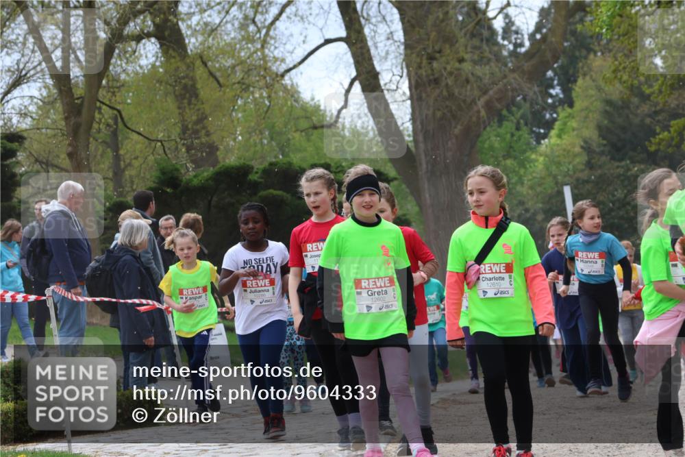 25.04.2026 - Das Zehntel Zöllner http://msf.ph/oto/9604333 25.04.2026 11:48:42 Laufen 12602, 12610 meine-sportfotos.de