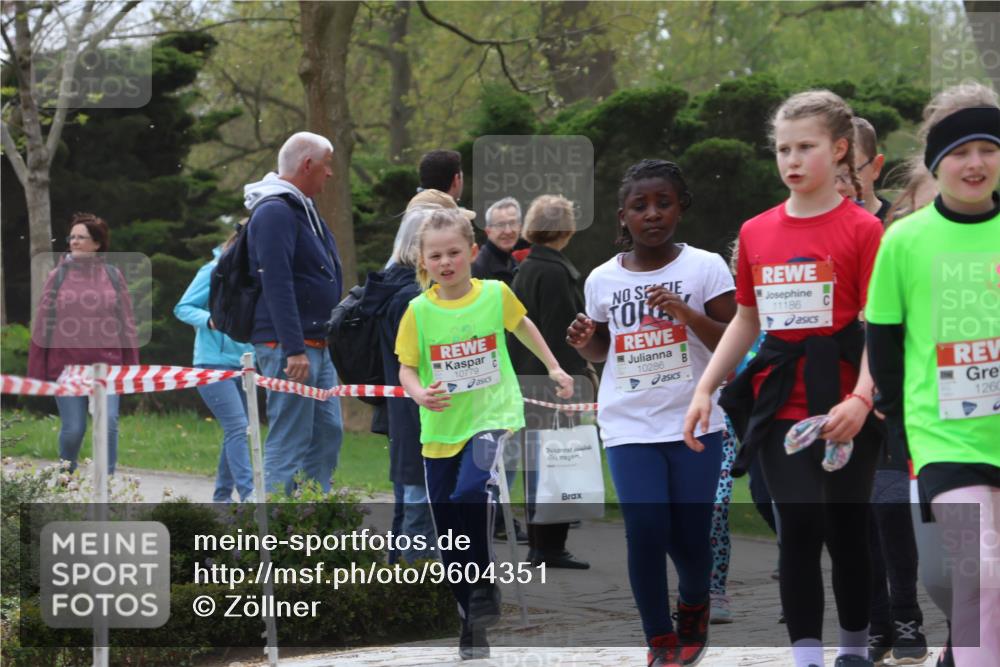 25.04.2026 - Das Zehntel Zöllner http://msf.ph/oto/9604351 25.04.2026 11:48:42 Laufen 10779, 10286, 11186, 1260 meine-sportfotos.de