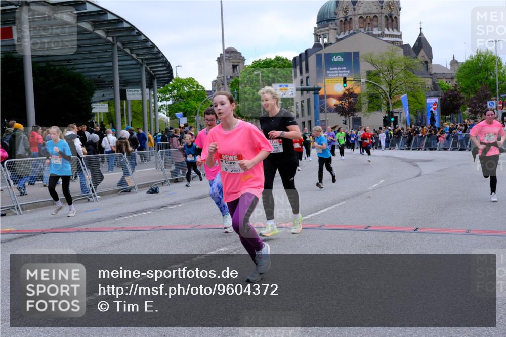 25.04.2026 - Das Zehntel Tim E. http://msf.ph/oto/9604372 25.04.2026 14:59:26 Ziel 15020, 15057, 15094, 15594, 15608, 15710, 15859, 15860, 15906, 16085, 16094, 16191, 16293, 16571, 16578, 16764, 16767, 16955, 16970, 16992, 17235, 17385, 17394, 17410, 17518, 17528, 17559, 17928, 18213 meine-sportfotos.de
