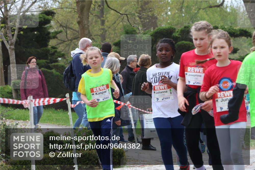 25.04.2026 - Das Zehntel Zöllner http://msf.ph/oto/9604382 25.04.2026 11:48:43 Laufen 10779, 10286, 11186, 111 meine-sportfotos.de