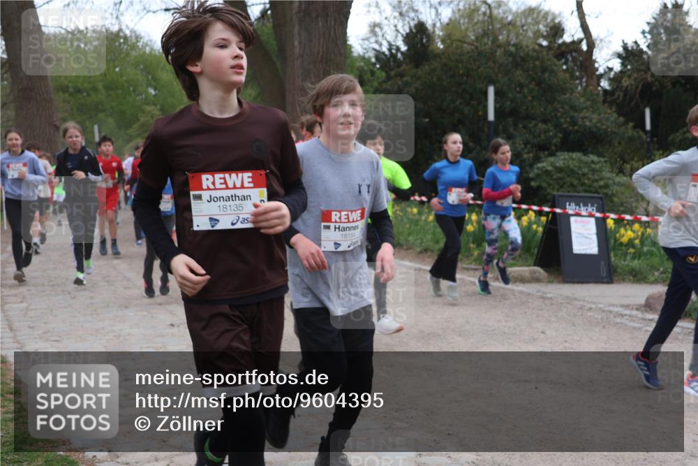 25.04.2026 - Das Zehntel Zöllner http://msf.ph/oto/9604395 25.04.2026 14:44:30 Laufen 18135, 18154 meine-sportfotos.de