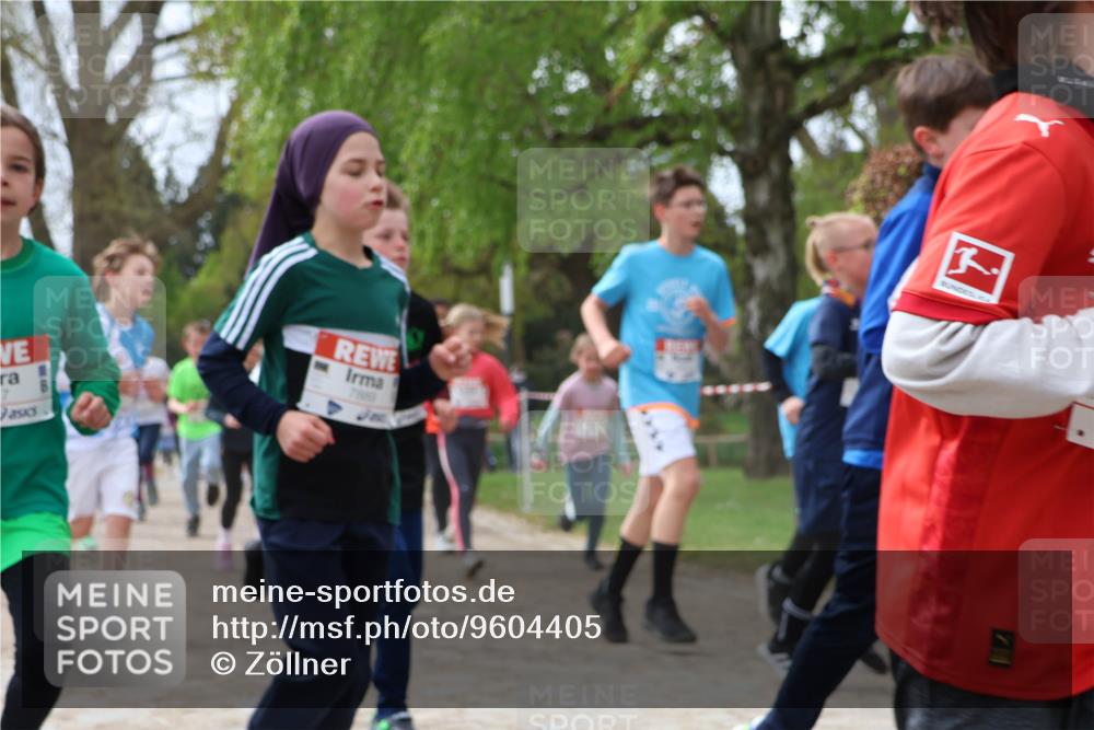 25.04.2026 - Das Zehntel Zöllner http://msf.ph/oto/9604405 25.04.2026 09:41:30 Laufen 7889 meine-sportfotos.de