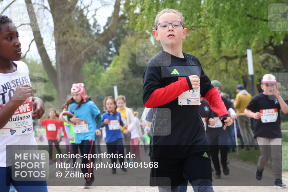 25.04.2026 - Das Zehntel Zöllner http://msf.ph/oto/9604568 25.04.2026 11:48:48 Laufen 10286, 10291 meine-sportfotos.de