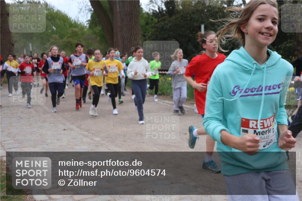 25.04.2026 - Das Zehntel Zöllner http://msf.ph/oto/9604574 25.04.2026 14:44:50 Laufen 6448 meine-sportfotos.de