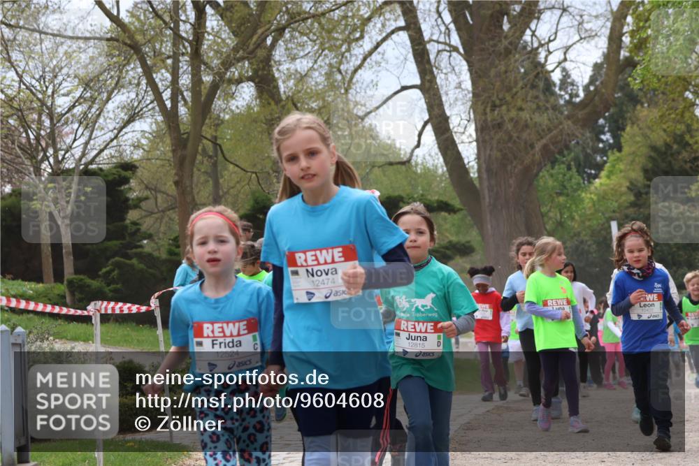 25.04.2026 - Das Zehntel Zöllner http://msf.ph/oto/9604608 25.04.2026 11:48:49 Laufen 12524, 12474, 12815, 10432 meine-sportfotos.de