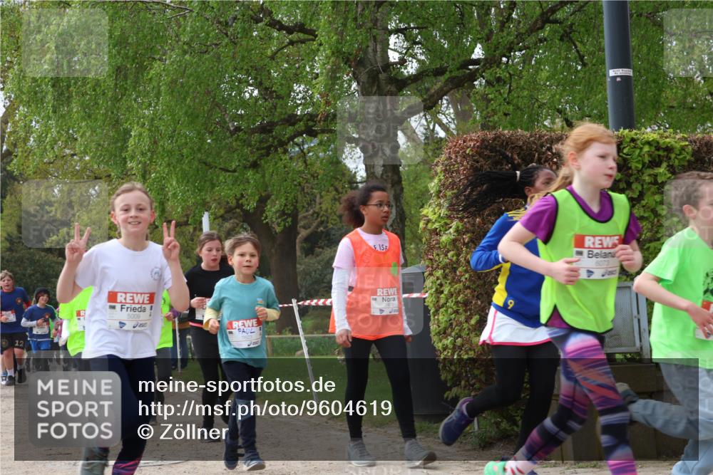 25.04.2026 - Das Zehntel Zöllner http://msf.ph/oto/9604619 25.04.2026 09:41:33 Laufen 5009, 7623, 6073 meine-sportfotos.de