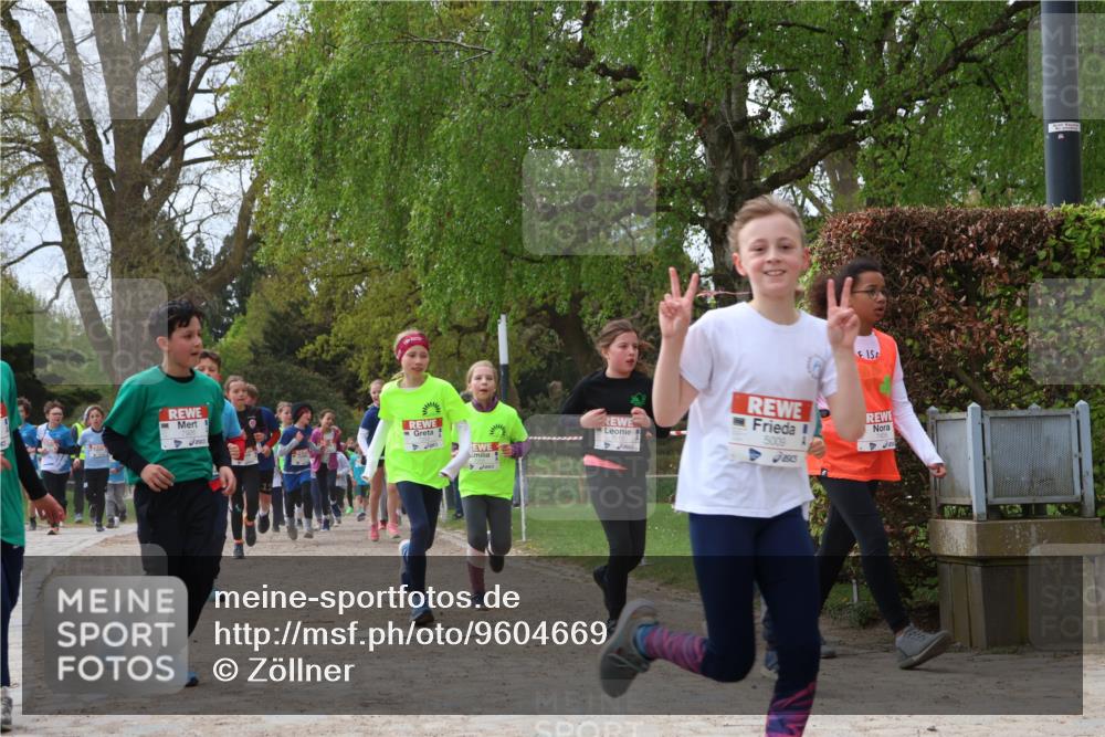 25.04.2026 - Das Zehntel Zöllner http://msf.ph/oto/9604669 25.04.2026 09:41:34 Laufen 5009 meine-sportfotos.de