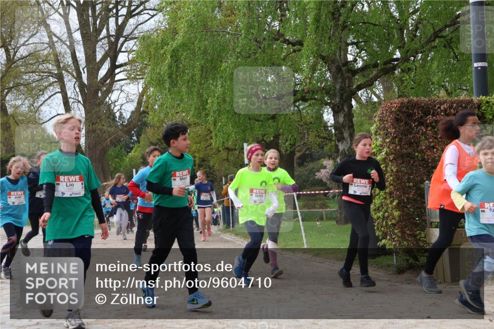 25.04.2026 - Das Zehntel Zöllner http://msf.ph/oto/9604710 25.04.2026 09:41:34 Laufen 7987 meine-sportfotos.de