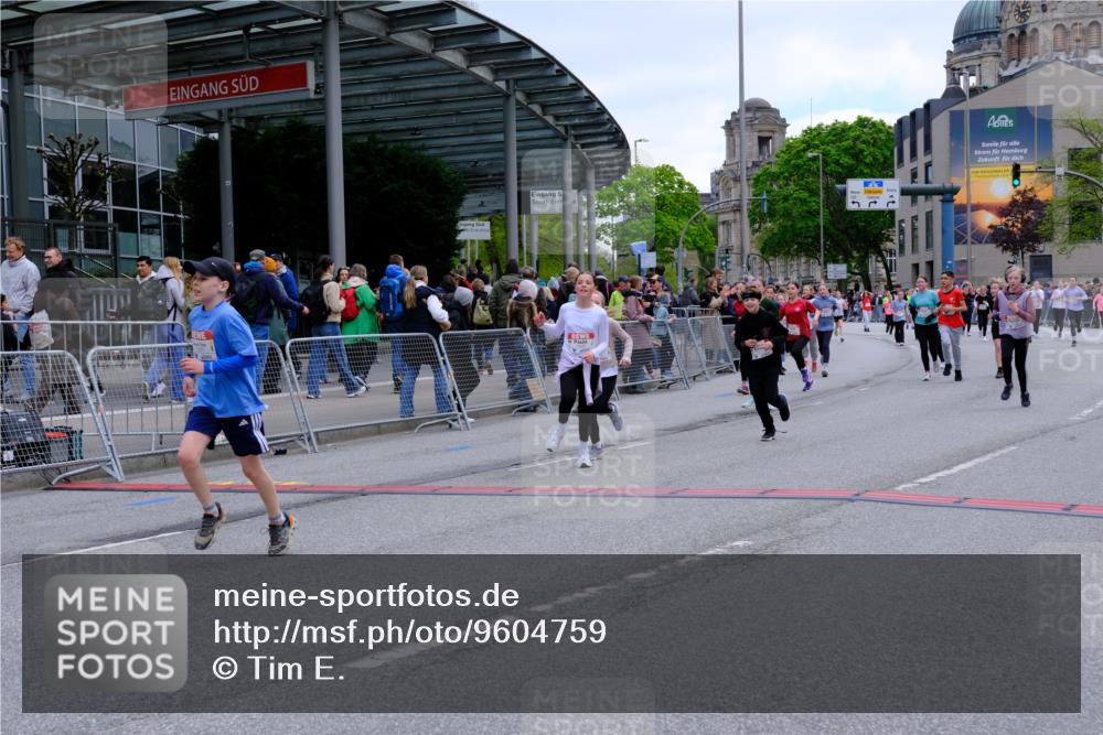 25.04.2026 - Das Zehntel Tim E. http://msf.ph/oto/9604759 25.04.2026 14:59:41 Ziel 15151, 15253, 15301, 15390, 15436, 15655, 16105, 16106, 16116, 16157, 16192, 16311, 16329, 16619, 16640, 16648, 16650, 16653, 16696, 16739, 17180, 17187, 17204, 17216, 17325, 17719, 17931, 18047, 18078, 18080, 18145 meine-sportfotos.de
