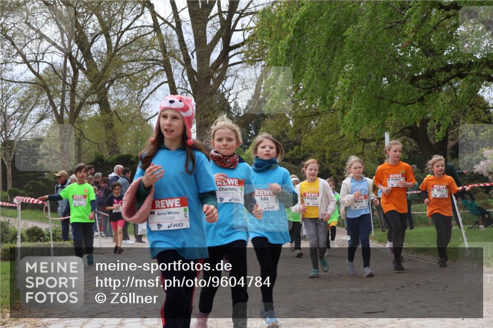 25.04.2026 - Das Zehntel Zöllner http://msf.ph/oto/9604784 25.04.2026 11:48:52 Laufen 12488, 12516, 12493 meine-sportfotos.de