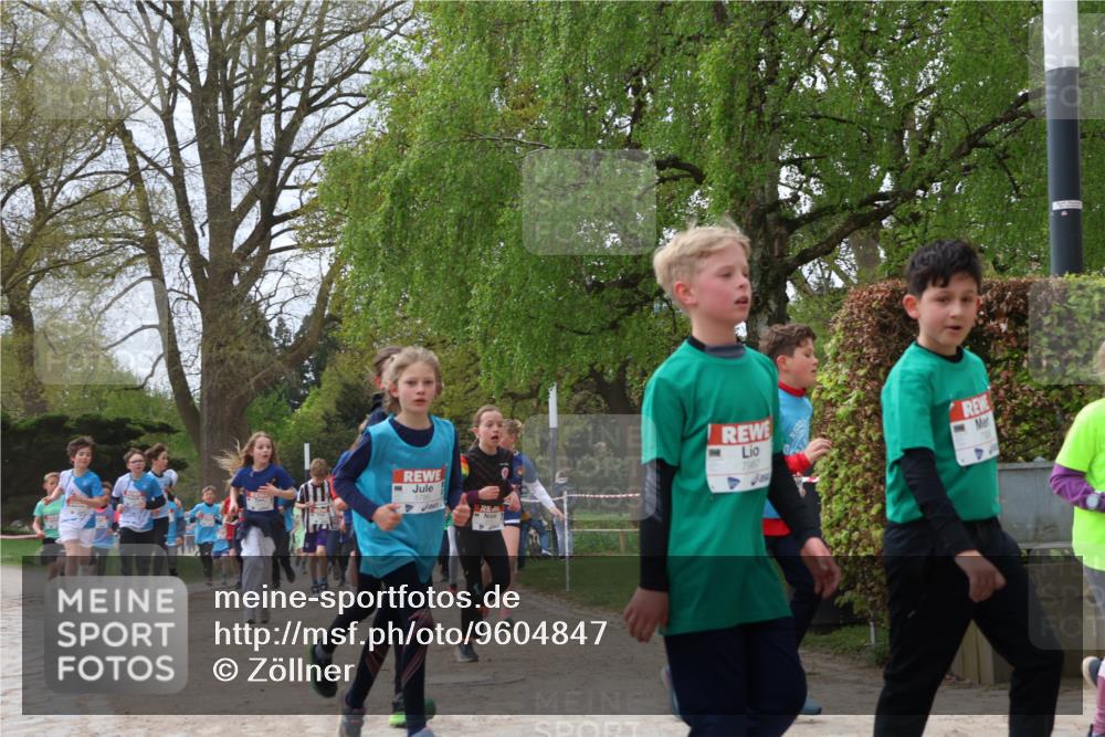 25.04.2026 - Das Zehntel Zöllner http://msf.ph/oto/9604847 25.04.2026 09:41:36 Laufen 7987 meine-sportfotos.de