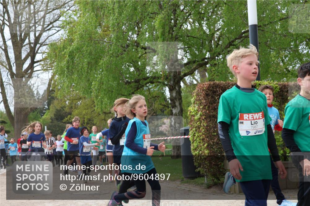 25.04.2026 - Das Zehntel Zöllner http://msf.ph/oto/9604897 25.04.2026 09:41:36 Laufen 7987 meine-sportfotos.de
