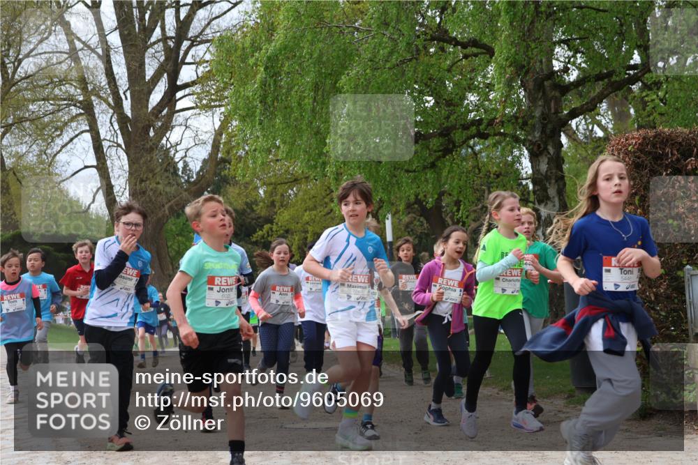 25.04.2026 - Das Zehntel Zöllner http://msf.ph/oto/9605069 25.04.2026 09:41:39 Laufen 6020, 7106, 5446 meine-sportfotos.de