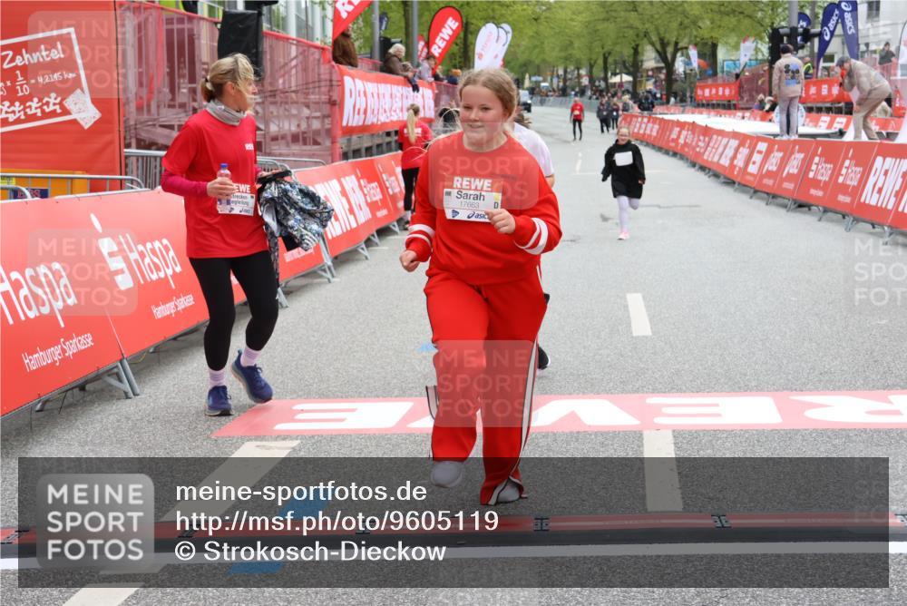25.04.2026 - Das Zehntel Strokosch-Dieckow http://msf.ph/oto/9605119 25.04.2026 15:14:16 Ziel 17663, 17666, 17663, 17666 meine-sportfotos.de