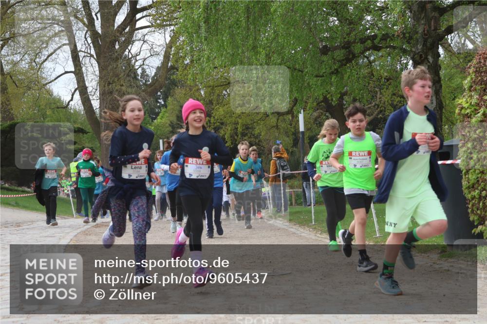 25.04.2026 - Das Zehntel Zöllner http://msf.ph/oto/9605437 25.04.2026 09:41:45 Laufen 5584, 5558 meine-sportfotos.de