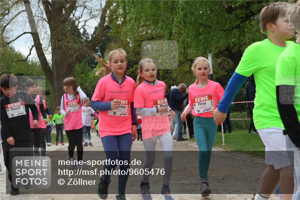 25.04.2026 - Das Zehntel Zöllner http://msf.ph/oto/9605476 25.04.2026 11:49:05 Laufen 11129, 0071, 10070 meine-sportfotos.de