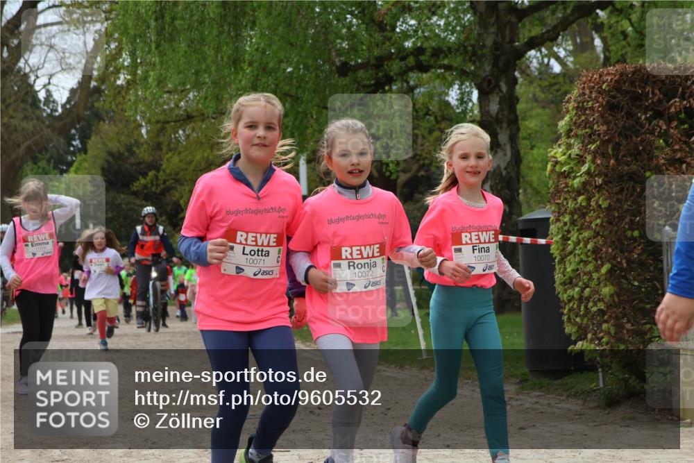 25.04.2026 - Das Zehntel Zöllner http://msf.ph/oto/9605532 25.04.2026 11:49:06 Laufen 10071, 10072, 10070 meine-sportfotos.de