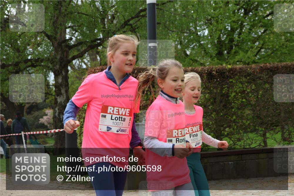 25.04.2026 - Das Zehntel Zöllner http://msf.ph/oto/9605598 25.04.2026 11:49:07 Laufen 10071, 10071, 10070 meine-sportfotos.de