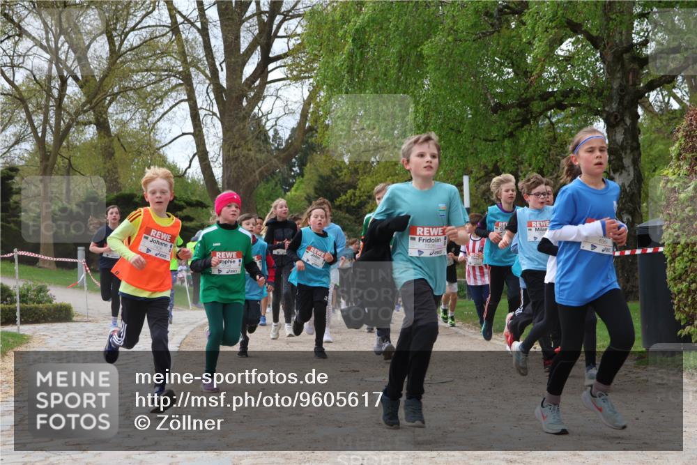 25.04.2026 - Das Zehntel Zöllner http://msf.ph/oto/9605617 25.04.2026 09:41:49 Laufen 7406, 7526, 6364 meine-sportfotos.de