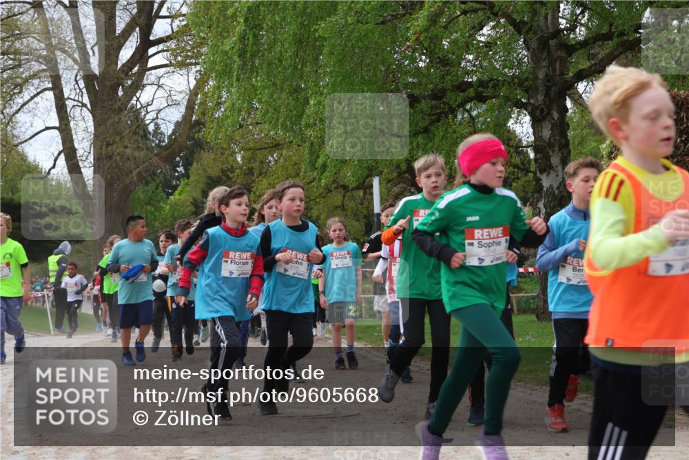 25.04.2026 - Das Zehntel Zöllner http://msf.ph/oto/9605668 25.04.2026 09:41:50 Laufen 5548 meine-sportfotos.de