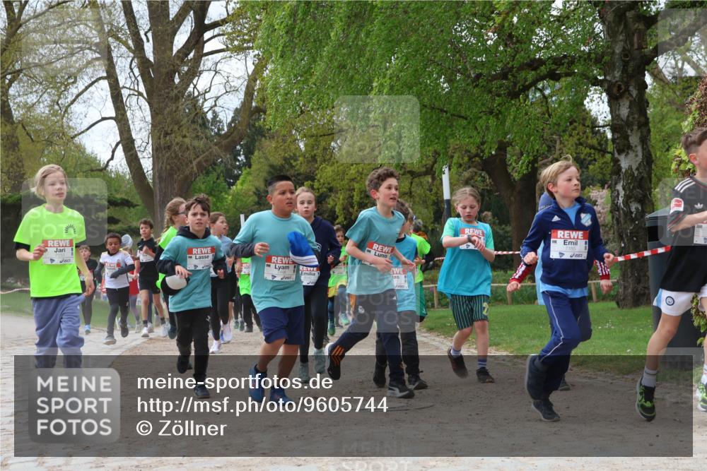 25.04.2026 - Das Zehntel Zöllner http://msf.ph/oto/9605744 25.04.2026 09:41:53 Laufen 7185 meine-sportfotos.de