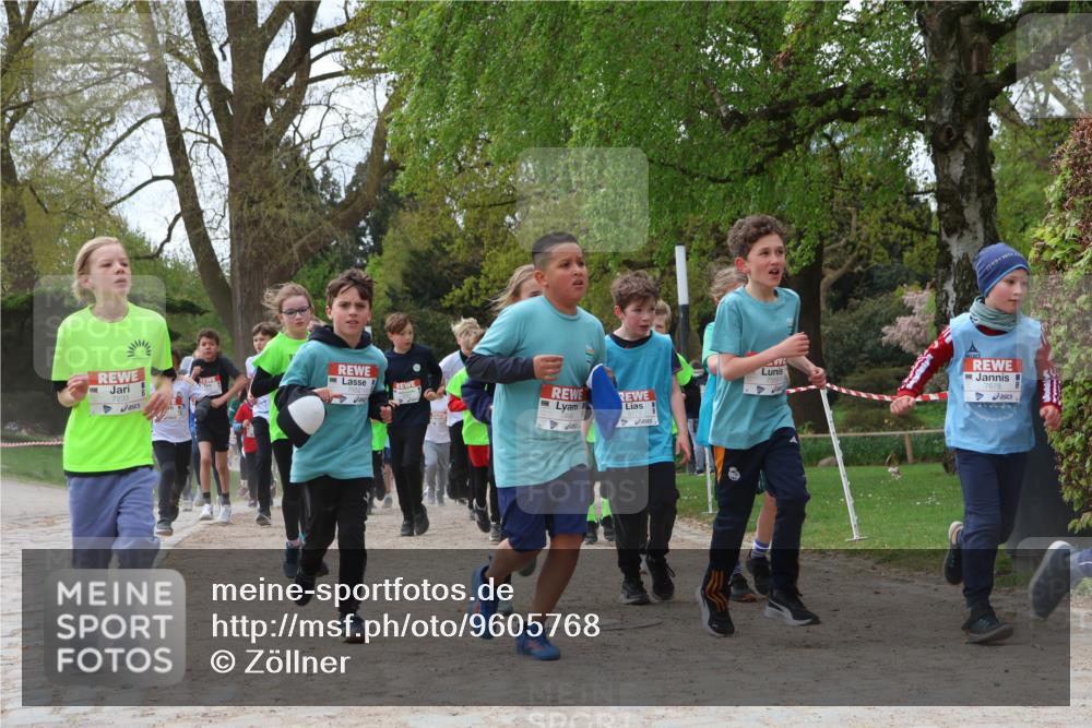 25.04.2026 - Das Zehntel Zöllner http://msf.ph/oto/9605768 25.04.2026 09:41:53 Laufen 7233, 7498, 7678 meine-sportfotos.de