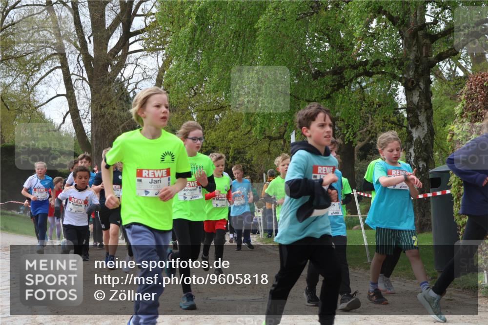 25.04.2026 - Das Zehntel Zöllner http://msf.ph/oto/9605818 25.04.2026 09:41:54 Laufen 7233, 7115 meine-sportfotos.de