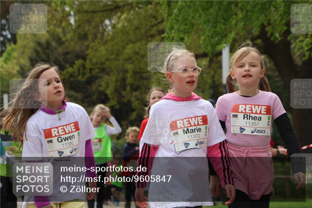 25.04.2026 - Das Zehntel Zöllner http://msf.ph/oto/9605847 25.04.2026 11:49:16 Laufen 11382, 11370, 11370, 11357, 1 meine-sportfotos.de