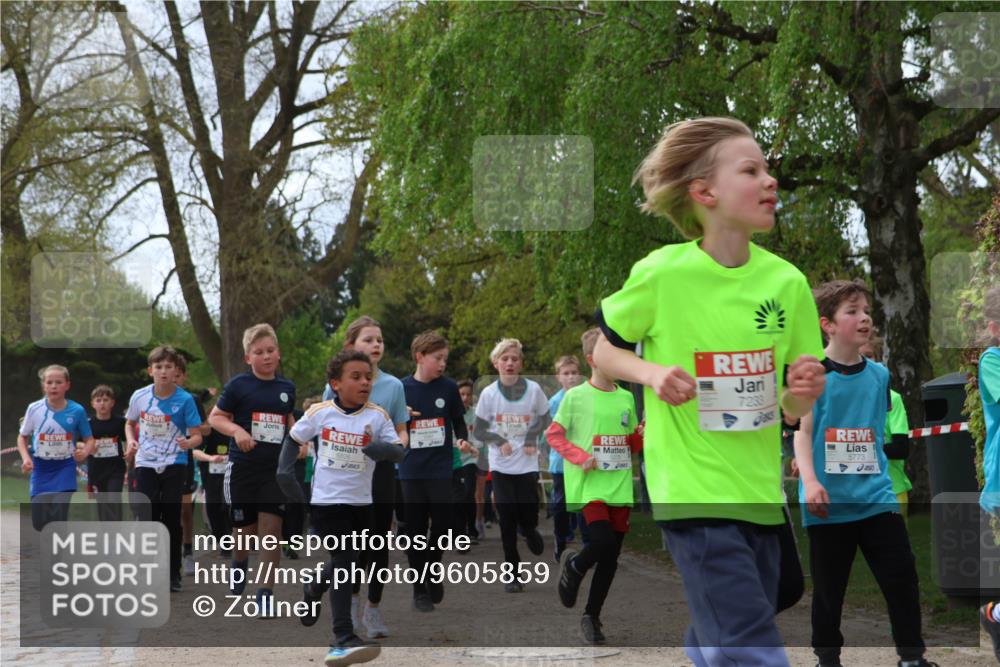 25.04.2026 - Das Zehntel Zöllner http://msf.ph/oto/9605859 25.04.2026 09:41:55 Laufen 7238, 5773 meine-sportfotos.de