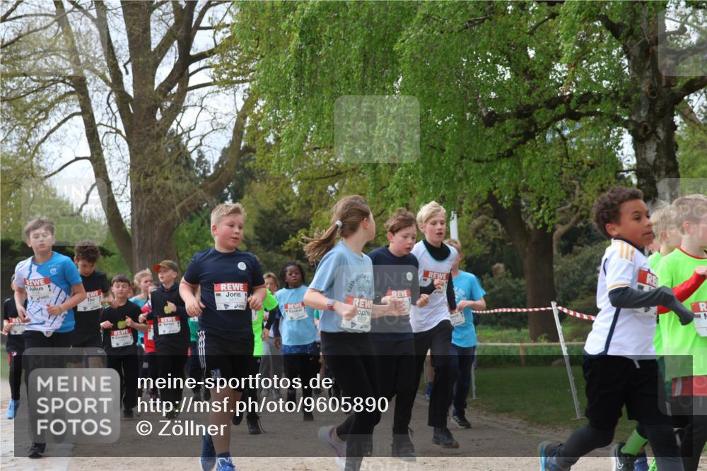25.04.2026 - Das Zehntel Zöllner http://msf.ph/oto/9605890 25.04.2026 09:41:56 Laufen 6416 meine-sportfotos.de